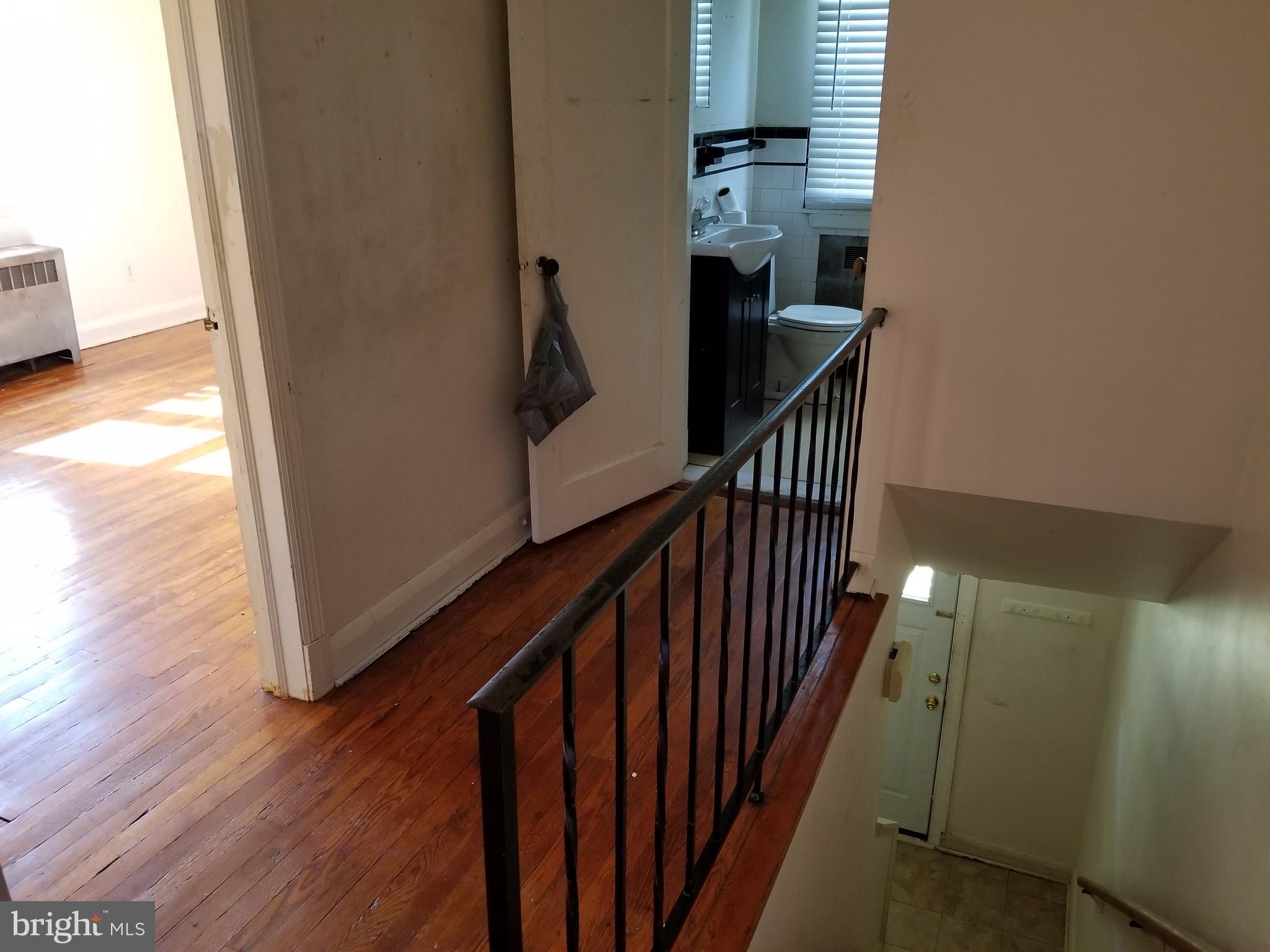 8525 Chestnut Oak Road Parkville, MD 21234 - Photo 22 of 30 Interior (General)