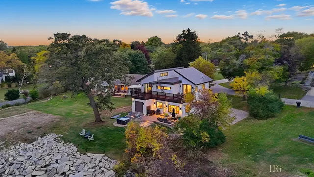 $1,249,900 | 8609 Lakeshore Drive, Pleasant Prairie, WI 53158