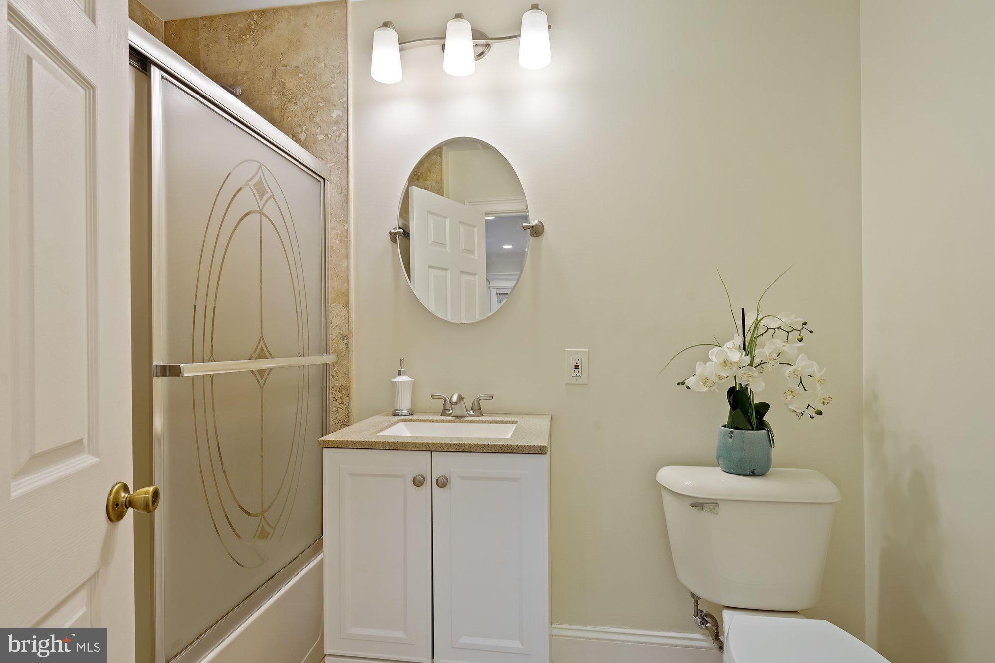 1914 Shipley Road Wilmington, DE 19803 - Photo 14 of 21 Second full bathroom on first floor