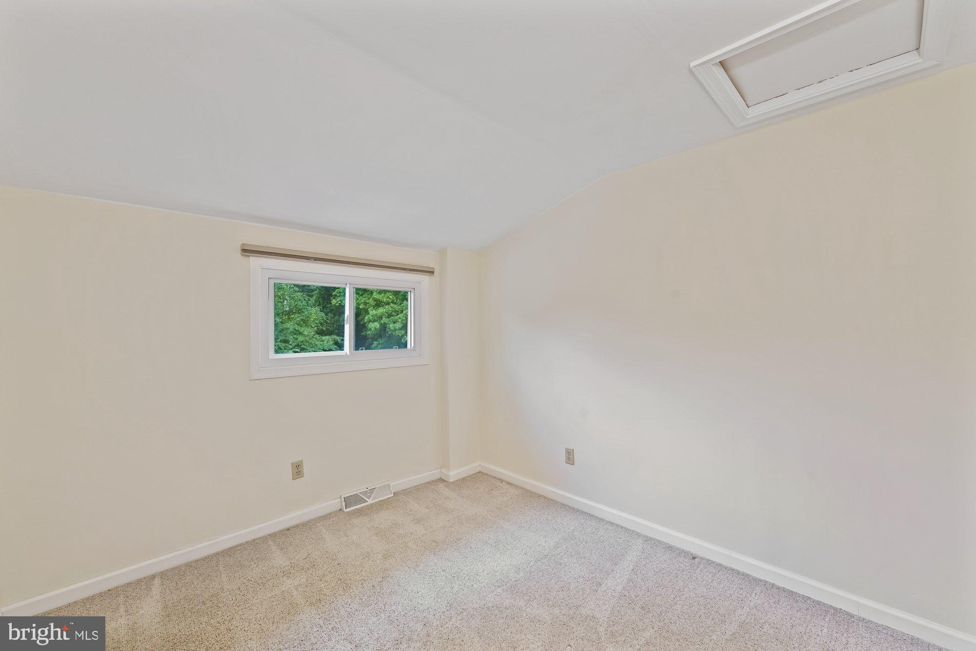1914 Shipley Road Wilmington, DE 19803 - Photo 18 of 21 Bonus room upstairs