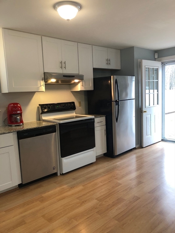 264 Stone Street Walpole, MA 02081 - Photo 22 of 35