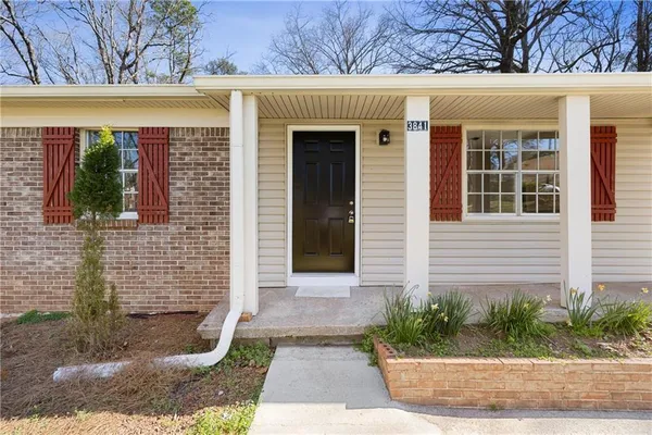 $2,000 | 3841 Cherokee Trail, Suwanee, GA 30024