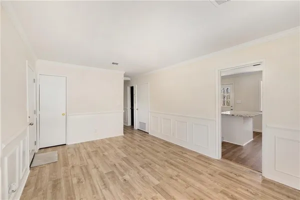 $2,000 | 3841 Cherokee Trail, Suwanee, GA 30024