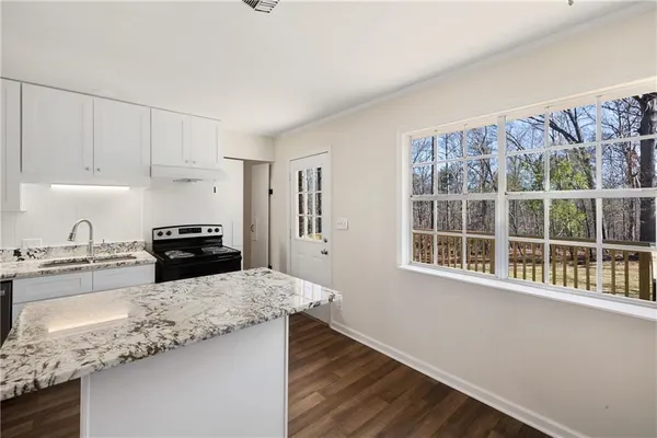 $2,000 | 3841 Cherokee Trail, Suwanee, GA 30024