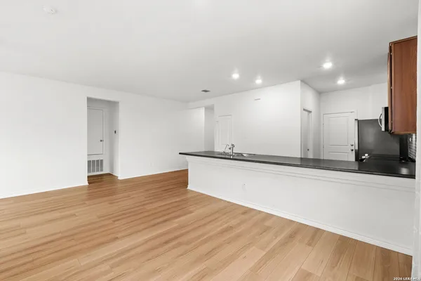 $1,875 | 11502 Lemonmint Parkway, San Antonio, TX 78245