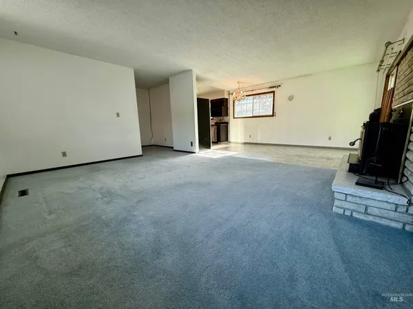 $385,000 | 12686 Laqa Avenue, Orofino, ID 83544