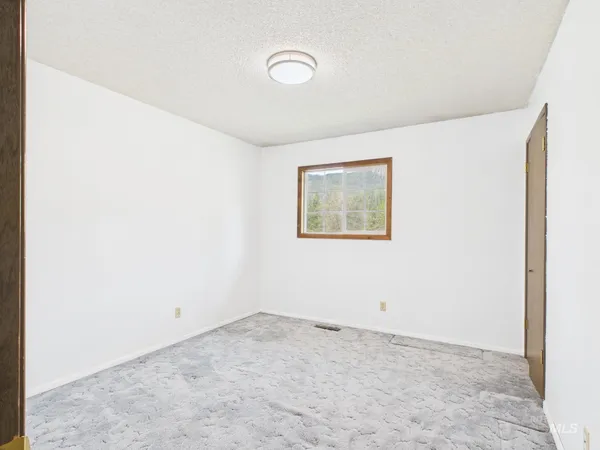 $385,000 | 12686 Laqa Avenue, Orofino, ID 83544