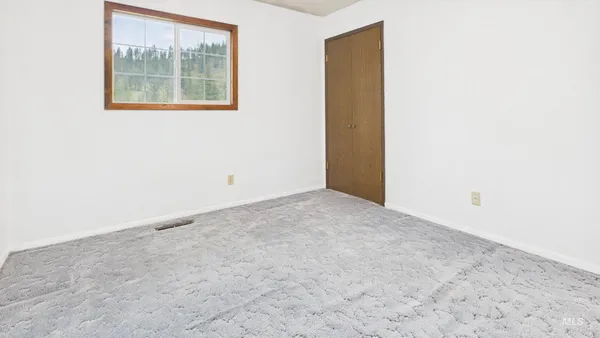 $385,000 | 12686 Laqa Avenue, Orofino, ID 83544