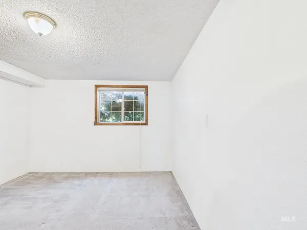 $385,000 | 12686 Laqa Avenue, Orofino, ID 83544