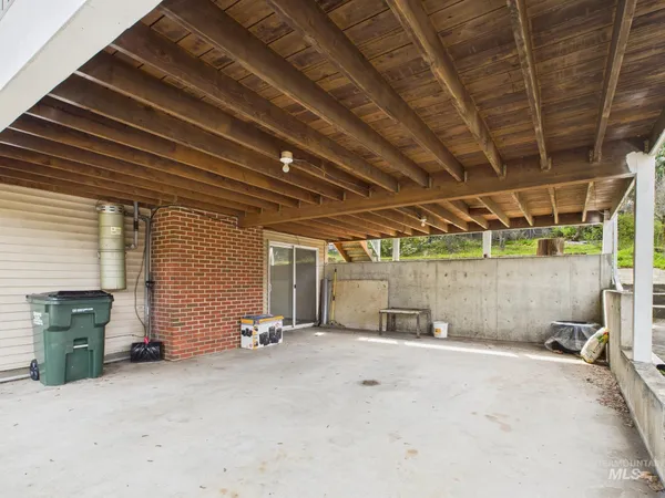 $385,000 | 12686 Laqa Avenue, Orofino, ID 83544