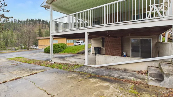 $385,000 | 12686 Laqa Avenue, Orofino, ID 83544
