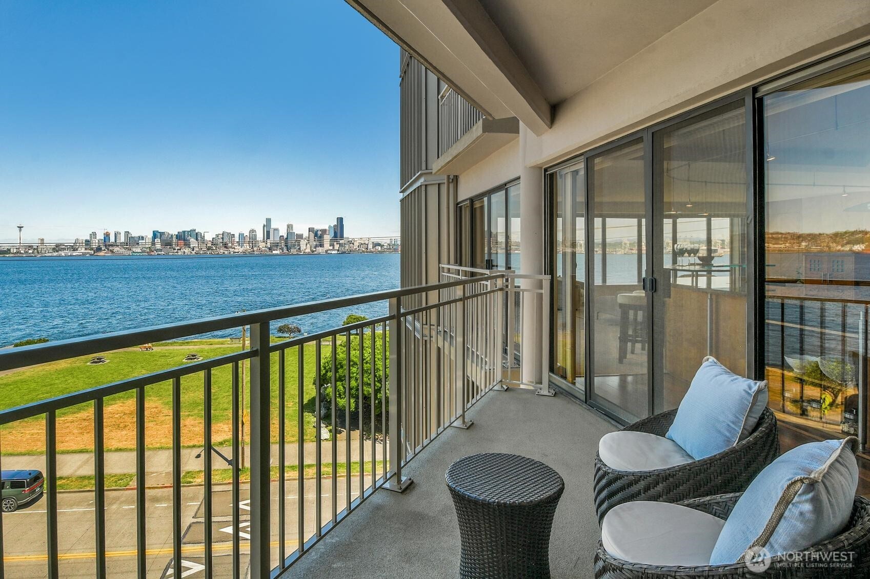1111 Harbor Avenue Southwest, Unit 500 Seattle, WA 98116 - Photo 20 of 40