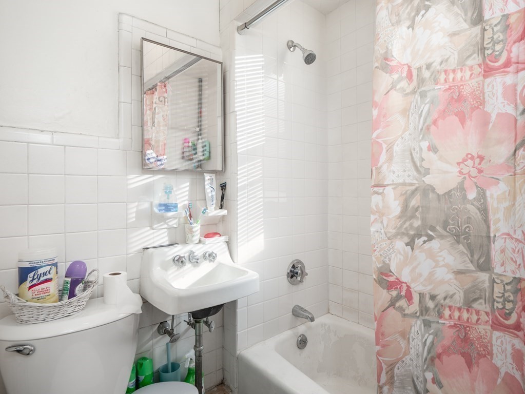 20 Ferry Street, Unit B Everett, MA 02149 - Photo 13 of 33