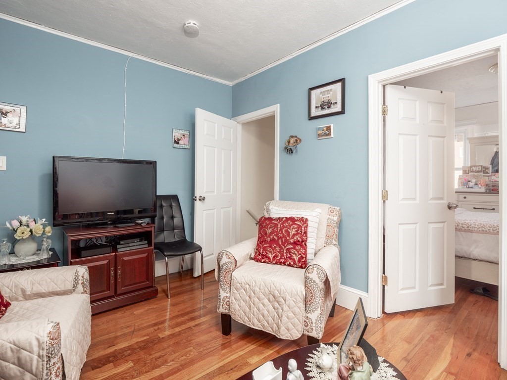 20 Ferry Street, Unit B Everett, MA 02149 - Photo 7 of 33