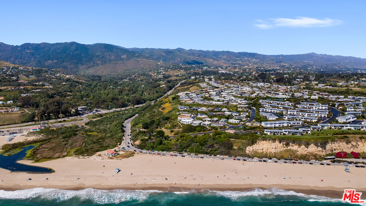 29500 Heathercliff Road, Unit 159 Malibu, CA 90265 - Photo 36 of 37