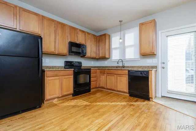 $265,000 | 3233 South Civic Green Way, St. Charles, MO 63301