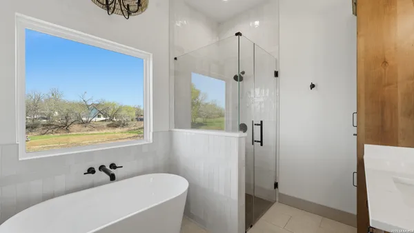 $779,777 | 1130 Church, Seguin, TX 78155