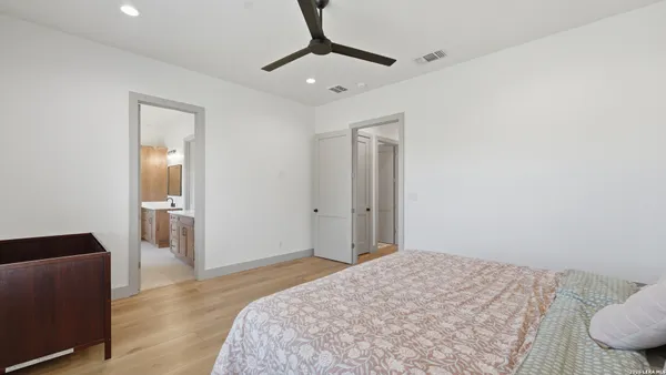 $779,777 | 1130 Church, Seguin, TX 78155