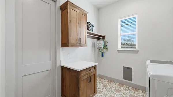 $779,777 | 1130 Church, Seguin, TX 78155