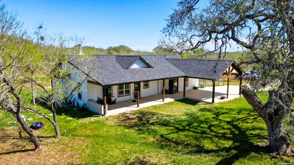 $779,777 | 1130 Church, Seguin, TX 78155