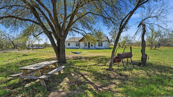 $779,777 | 1130 Church, Seguin, TX 78155