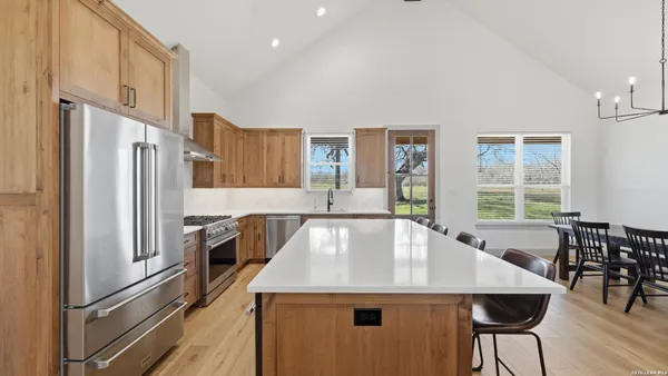 $779,777 | 1130 Church, Seguin, TX 78155