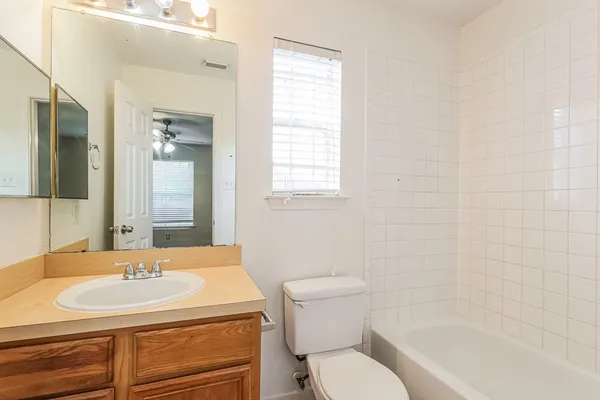 $1,605 | 2130 Whittier Drive, Houston, TX 77032