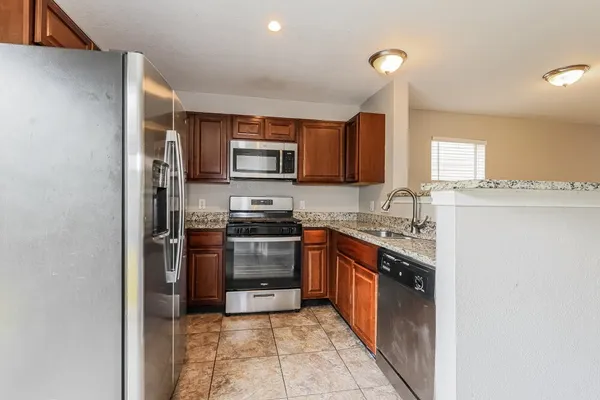 $1,605 | 2130 Whittier Drive, Houston, TX 77032