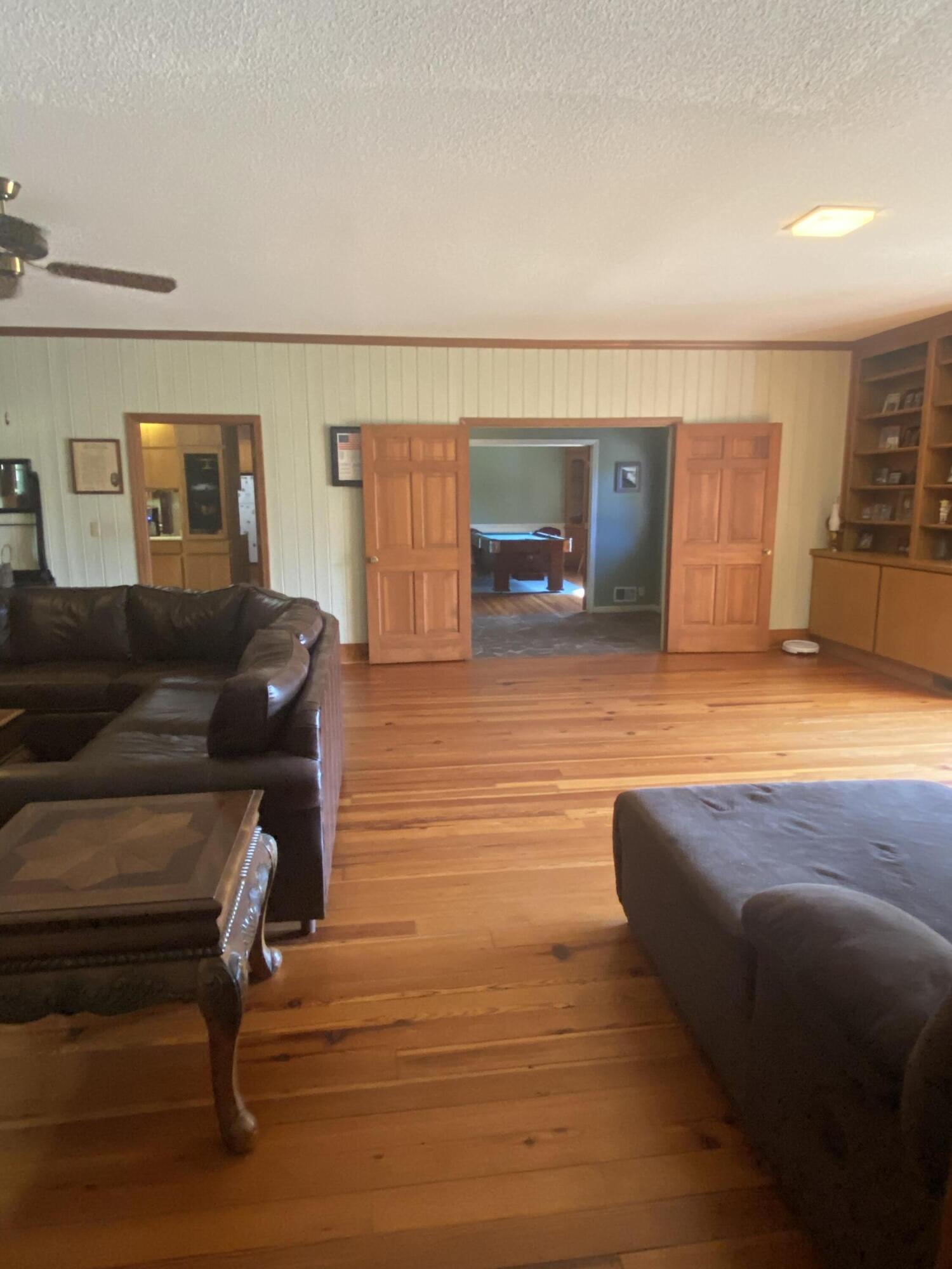 312 Wigfall Street Edgefield, SC 29824 - Photo 11 of 42 Gallery Image 11