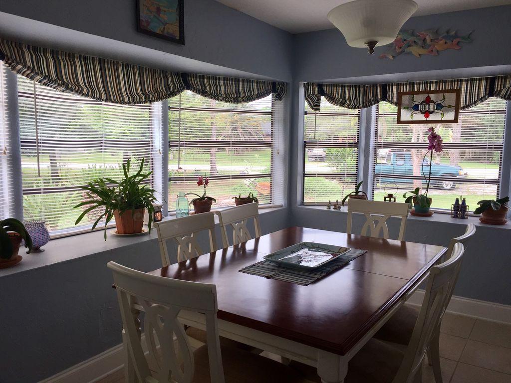 13047 42nd Road North Royal Palm Beach, FL 33411 - Photo 20 of 34 42ndRdNDining2