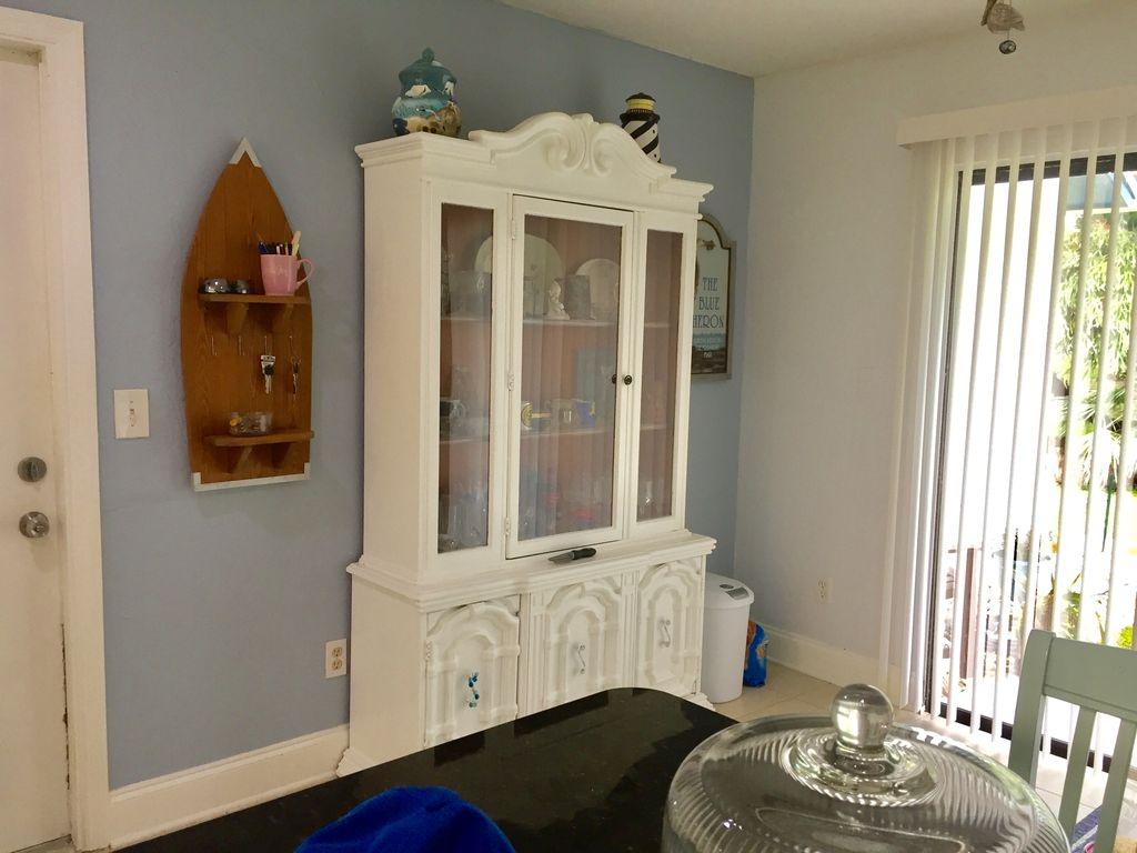 13047 42nd Road North Royal Palm Beach, FL 33411 - Photo 22 of 34 42ndRdNDining4
