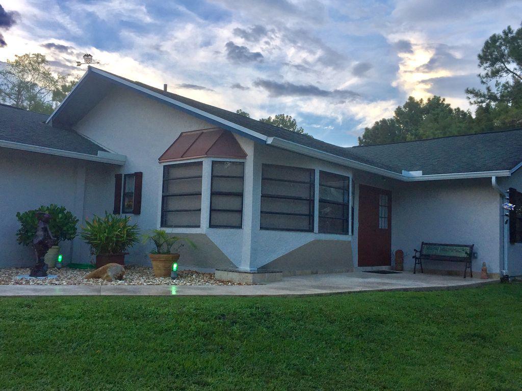 13047 42nd Road North Royal Palm Beach, FL 33411 - Photo 3 of 34 42ndRDNfront2