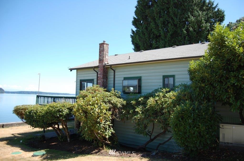9948 Johnson Point Road Northeast Olympia, WA 98516 - Photo 11 of 25 Gallery Image 11