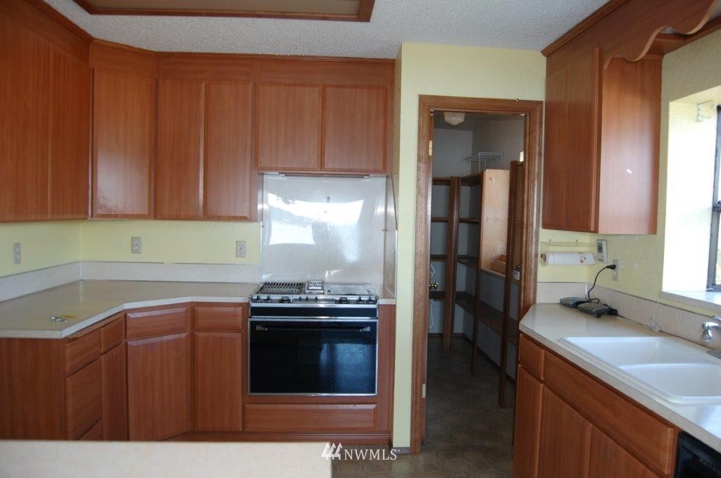 9948 Johnson Point Road Northeast Olympia, WA 98516 - Photo 15 of 25 Gallery Image 15