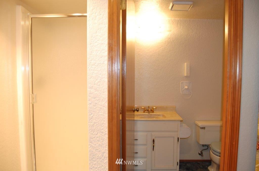 9948 Johnson Point Road Northeast Olympia, WA 98516 - Photo 25 of 25 Gallery Image 25