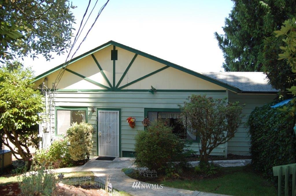 9948 Johnson Point Road Northeast Olympia, WA 98516 - Photo 9 of 25 Gallery Image 9