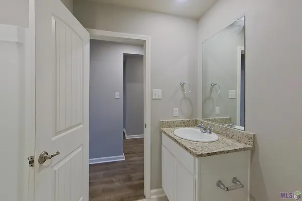 $1,760 | 108 Yardley Court, Lafayette, LA 70507