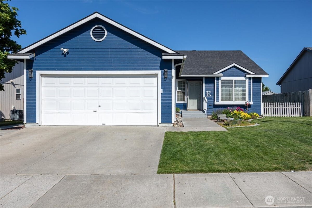 520 North Reed Street Kennewick, WA 99336 - Photo 1 of 24 Gallery Image 1