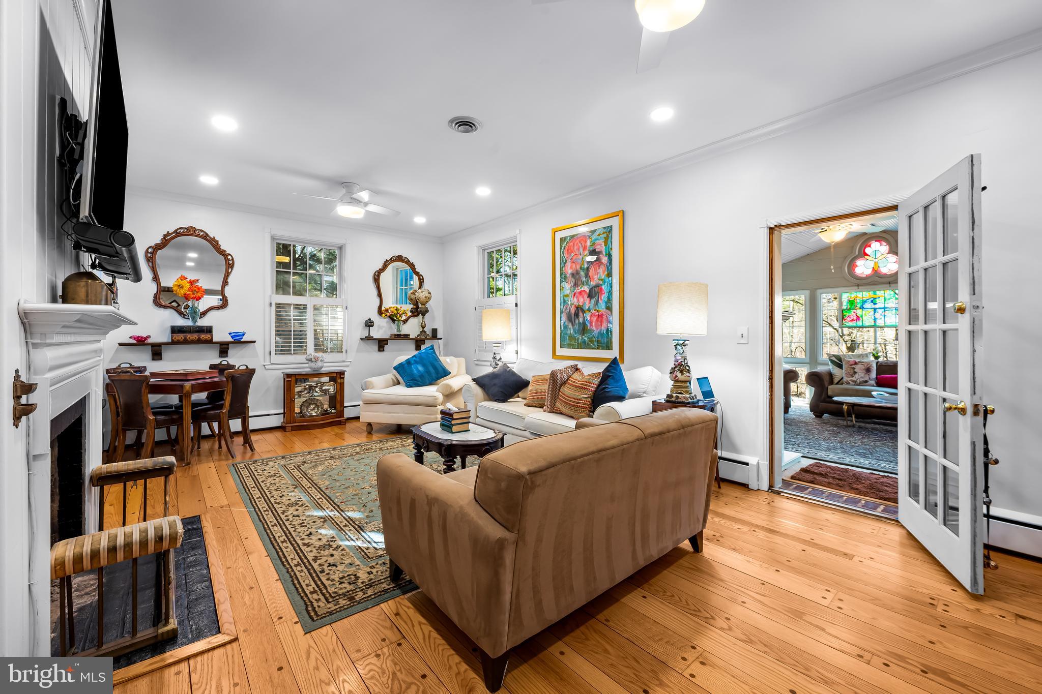 5514 Boxhill Lane Baltimore, MD 21210 - Photo 5 of 46