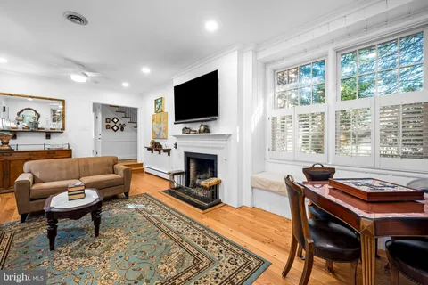 $869,000 | 5514 Boxhill Lane, Baltimore, MD 21210