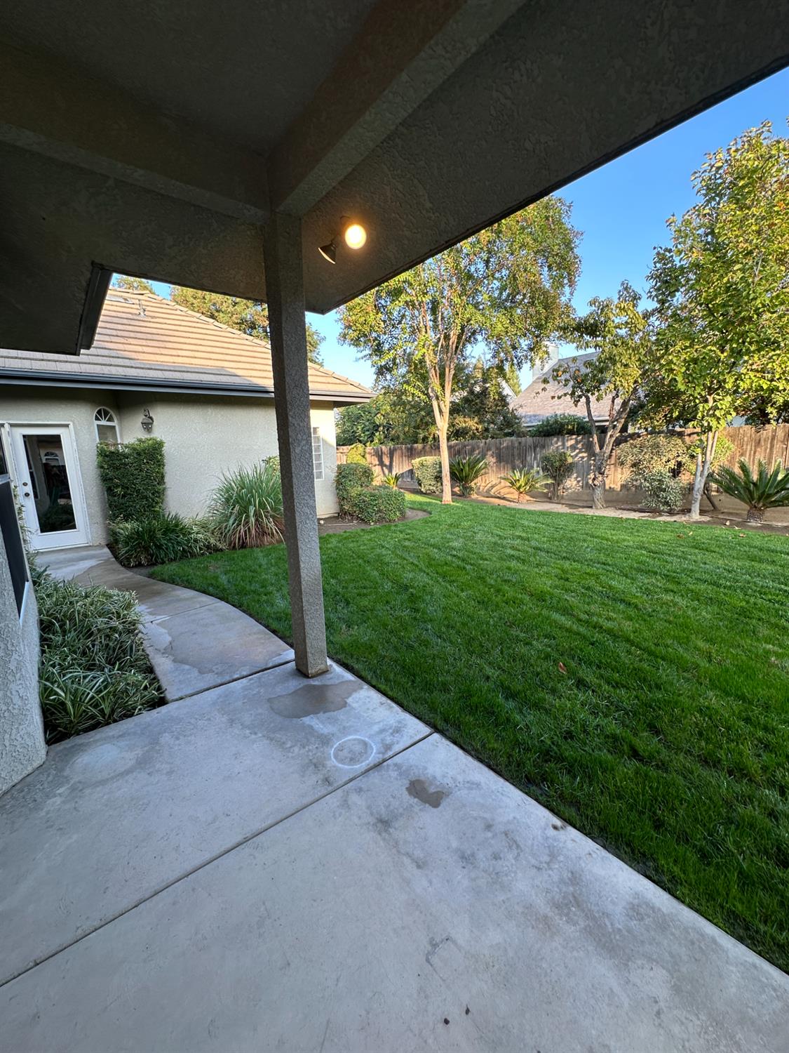535 West Decatur Avenue Clovis, CA 93611 - Photo 48 of 51 a view of a house with a yard