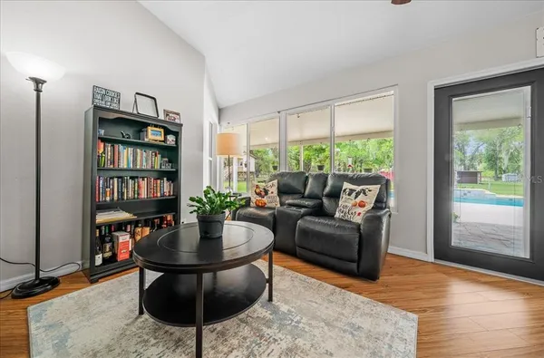 $973,317 | 11831 Southwest Highway 484, Dunnellon, FL 34432