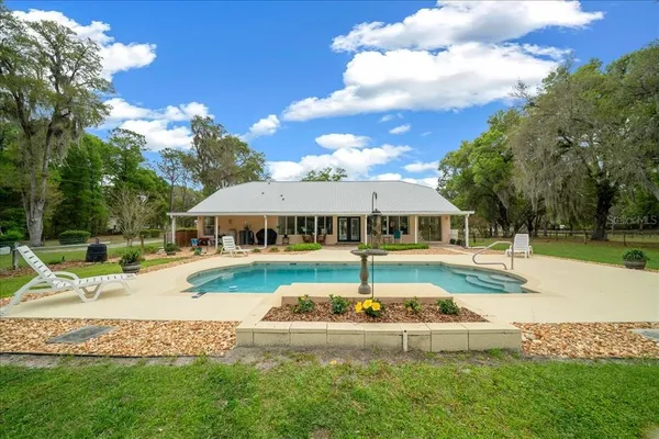 $973,317 | 11831 Southwest Highway 484, Dunnellon, FL 34432