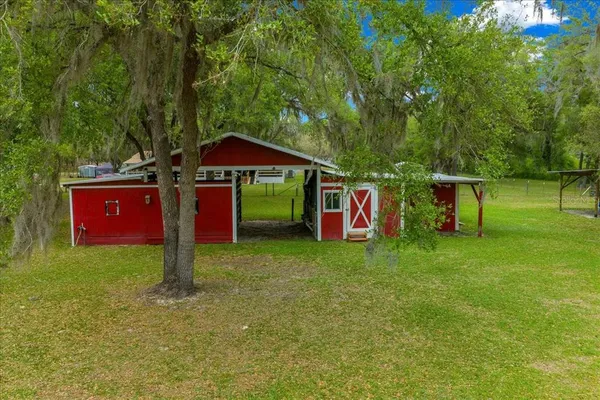 $973,317 | 11831 Southwest Highway 484, Dunnellon, FL 34432