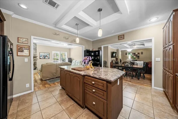 $973,317 | 11831 Southwest Highway 484, Dunnellon, FL 34432