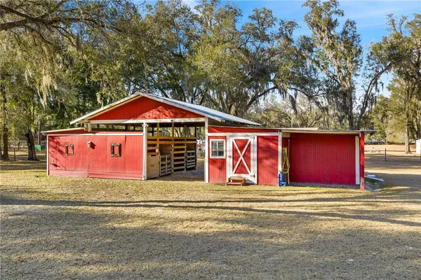 $975,317 | 11831 Southwest Highway 484, Dunnellon, FL 34432