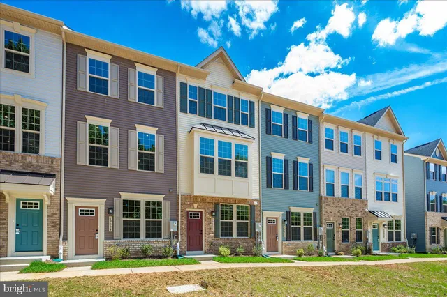 $2,950 | 19822 Habitat Terrace, Montgomery Village, MD 20886