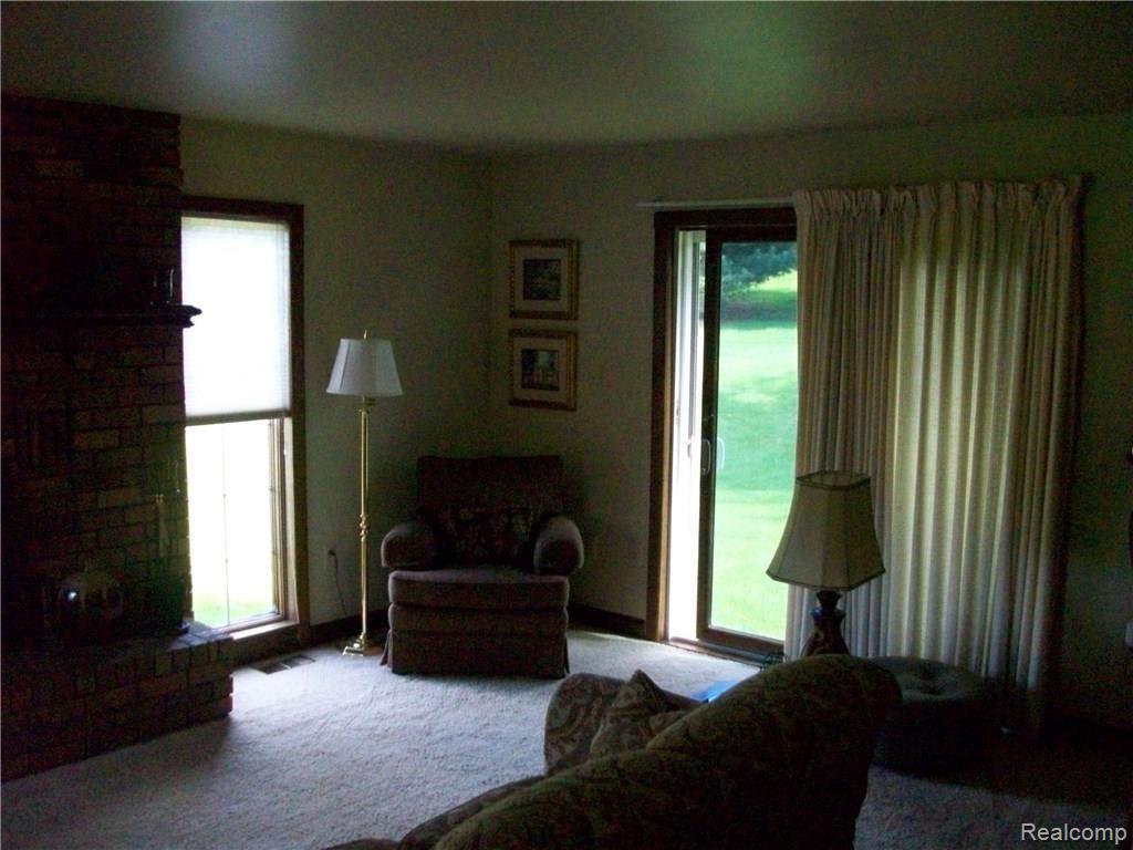 420 Mack Road Leonard, MI 48367 - Photo 11 of 37 100_2386.JPG
