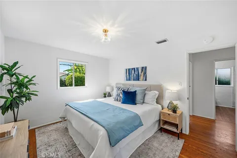 $950,000 | 1911 Snowden Avenue, Long Beach, CA 90815