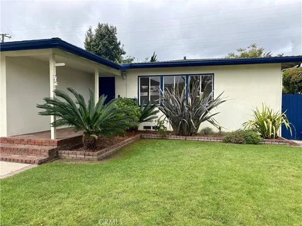 $950,000 | 1911 Snowden Avenue, Long Beach, CA 90815